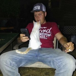 Meet your Posher, Cody